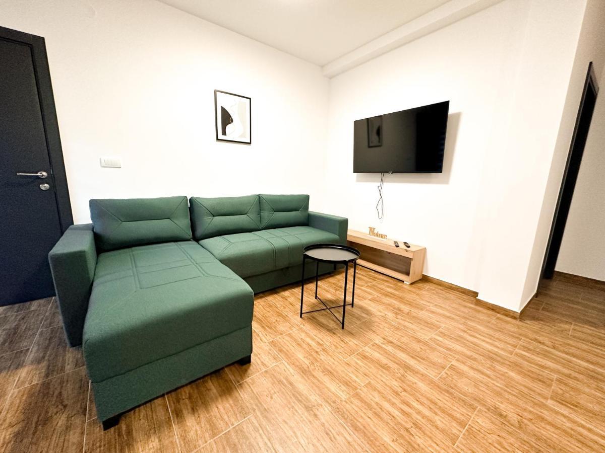 Kiko Apartmani Lux Zrenjanin Exteriér fotografie