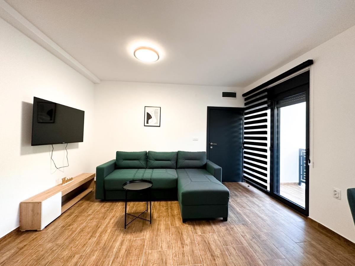 Kiko Apartmani Lux Zrenjanin Exteriér fotografie