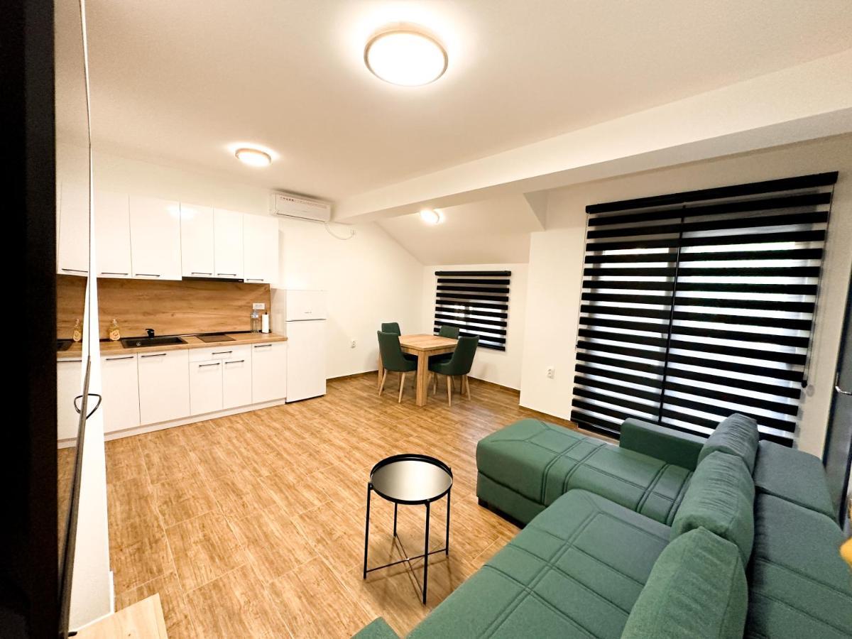Kiko Apartmani Lux Zrenjanin Exteriér fotografie