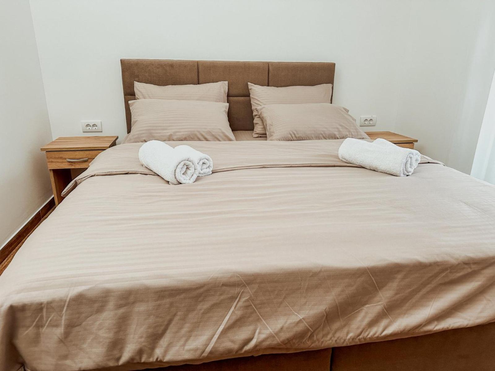 Kiko Apartmani Lux Zrenjanin Exteriér fotografie